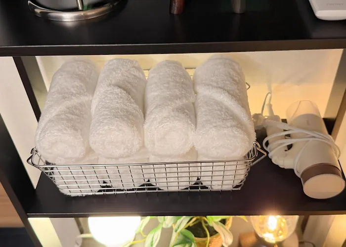 別墅 5min To Hapjeong St, Airport Bus Direct, River Park, Near Hongdae, 3rooms *