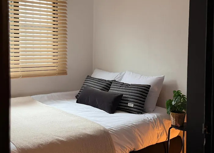 別墅 5min To Hapjeong St, Airport Bus Direct, River Park, Near Hongdae, 3rooms